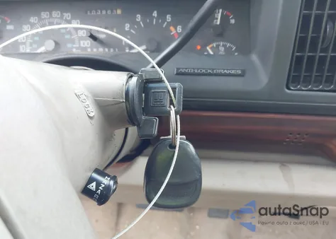 1998 Buick Lesabre Custom из США, поврежденный, VIN 1G4HP52K4WH526275